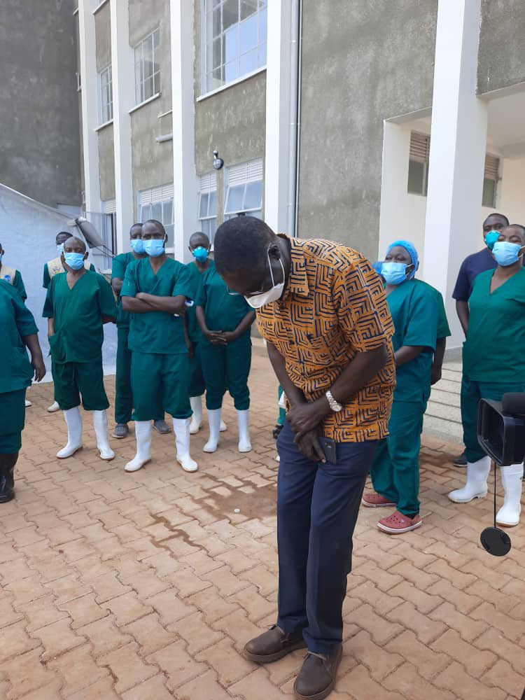 JaneRuth_Aceng's tweet photo. Glad to discharge two survivors of Ebola at Mubende Regional Referral Hospital today. Unfortunately one of the recovered patients lost his wife and child to #Ebola. May their souls rest in eternal peace. https://t.co/P8n67OAMq7