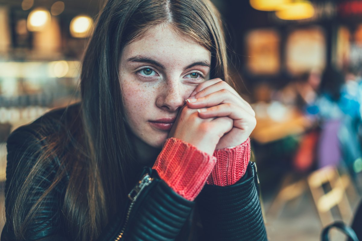 Vor allem Mädchen im Alter zwischen 15 und 17 Jahren in NRW sind betroffen. Sie leiden im Vergleich zur Vor-Corona-Zeit deutlich häufiger unter Depressionen, Essstörungen, Angststörungen und Adipositas #regionalstark