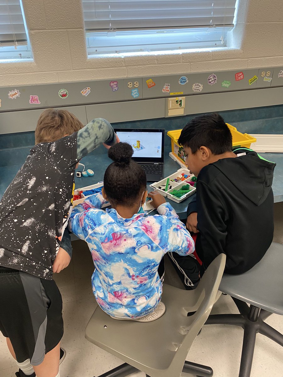 Amanda Hansbrough tweet media