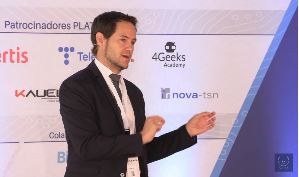 numens_ai's tweet photo. Miguel Valle del Olmo, Subdirector de IA @_minecogob en #AICareers "En el periodo 22-28 el mercado de la #IA va a tener una tasa acumulativa de crecimiento del 40%. Crea riqueza, bienestar social y además, va a impactar en el mercado laboral” @AI_Network_es #numens https://t.co/0Oj4vYR5FR