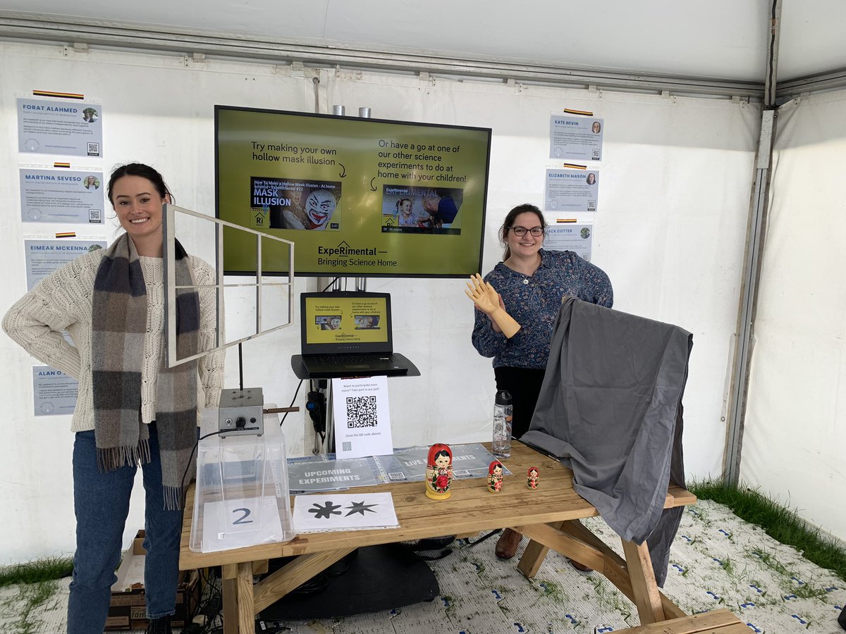 We are all set up here at #EuropeanResearchersNight ! Come say hello and see some popular sensory illusions 👀✋🏼👂#STARTatERN <a href="/START_ERN/">Start Talking About Research Today</a>