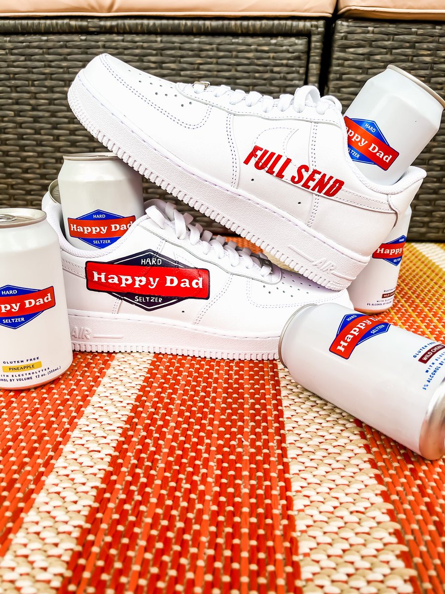 erynbndr's tweet photo. TGIF💯 What are you celebrating with this weekend?🍻 @stevewilldoit @KyleForgeard @sammy @john @BradleyMartyn @nelkboys @happydad @fullsend #happydad #nelk #nelkboys #FullSend #stevewilldoit Tag em in this post💯 https://t.co/m5fPVkhVlH