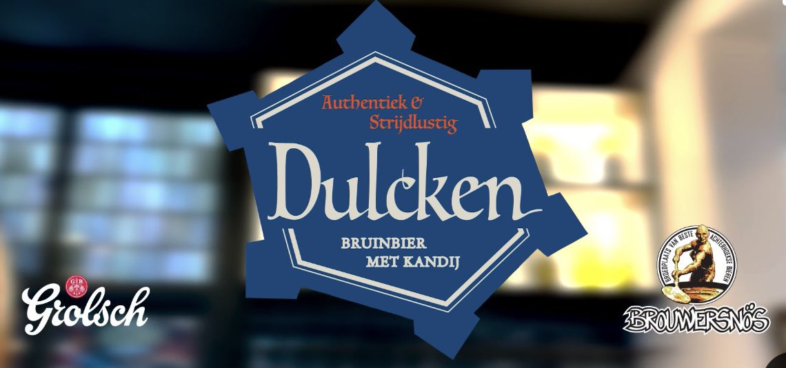 En de naam is … Dulcken! Een authentiek en strijdlustig bier. Vanaf maandag verkrijgbaar bij diverse supermarkten en slijters en natuurlijk tijdens de <a href="/SlagomGrolle/">Slag om Grolle</a> van vrijdag 21 oktober t/m zondag 23 oktober in Groenlo! 🍻
#slagomgrollebier #dulcken #slagomgrolle2022 #collab