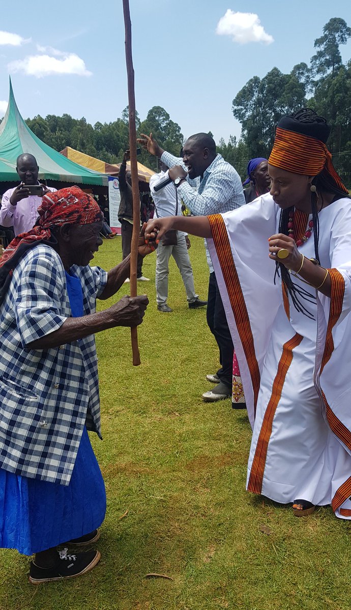 AgeingAcf's tweet photo. We keep telling you that #OlderPeopleAreCool. See How
@KeruboAbuya perfectly describes #MySeniorMoment during #Kenya's national #IDOP22 celebrations in Kisii.
@HelpAge @GAROP_Sec @LabourSPKE @NGECKenya @thekhrc @OketchTom @ElijahMwega @KiberaDayCare @HelpAgeAfrica @kenamakena https://t.co/b5qXJahb3U