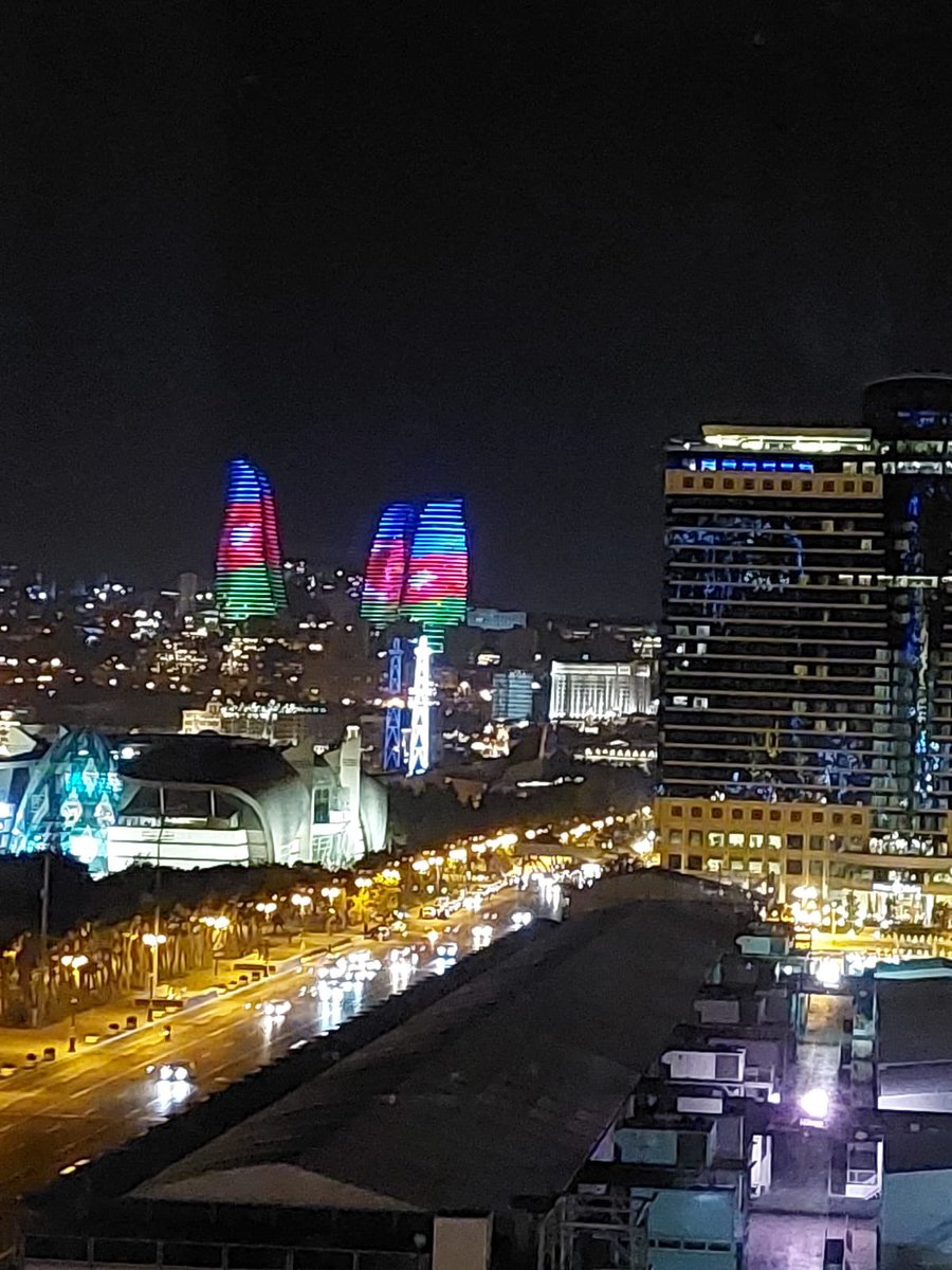 RosannaCrama's tweet photo. Returning from beautiful #Baku after #EaPEC. Collaborations, human connections, late nights (working!) & exceptional hospitality. So many ground-breaking projects in different fields will benefit society in the years to come.
#LifeAtGÈANT @EaPConnect_News @GEANTnews https://t.co/85m5Mv7d8T