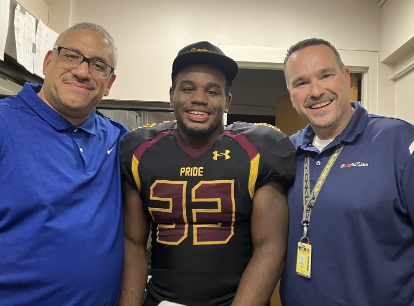 Proud to be named POG for the tukee bowl <a href="/EpicSportsTV/">Epic Sports Network</a> <a href="/CoachElauer51/">Coach Lauer</a> <a href="/AaronFrana/">Aaron Frana</a> @MPHS_Football