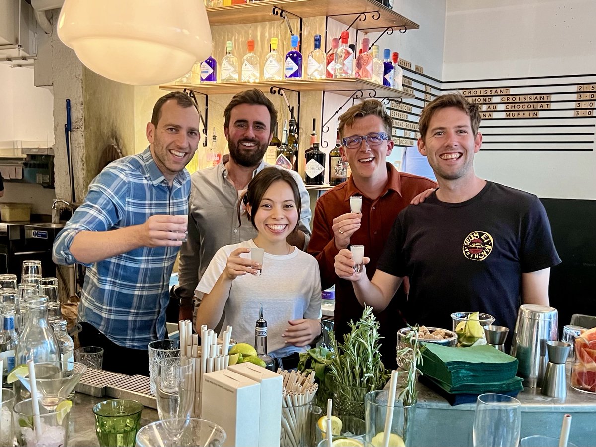 Loomery team CAN:
- Make a mean Bramble 🧉
- Master the free pour 🍾
- Muddle ingredients with might 💪

CANNOT:
- Get a foam on an espresso martini 🍸
- Catch a cocktail shaker 💥
- Remember any of the drink recipes 🥴

Ace cocktail making class at <a href="/Seratahall/">Serata Hall</a> earlier this week