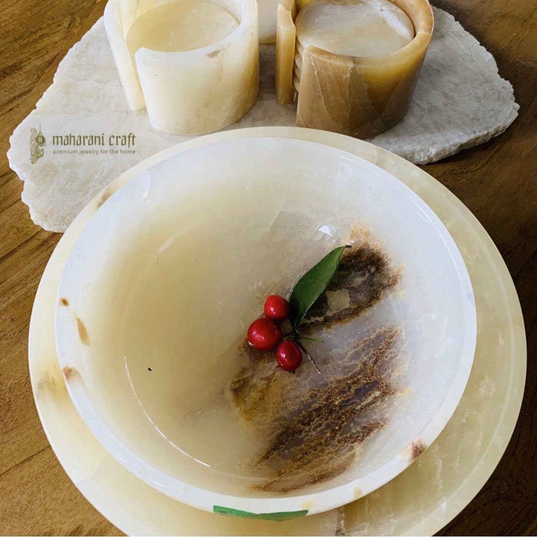 Today's #FridayFeature is our friends from Maharani Craft Bali, an FTE in Indonesia.

Their products vary from kitchenware, home decor, and jewelry.

For inquiries about their products and more information, click here:
linktr.ee/maharanicraft