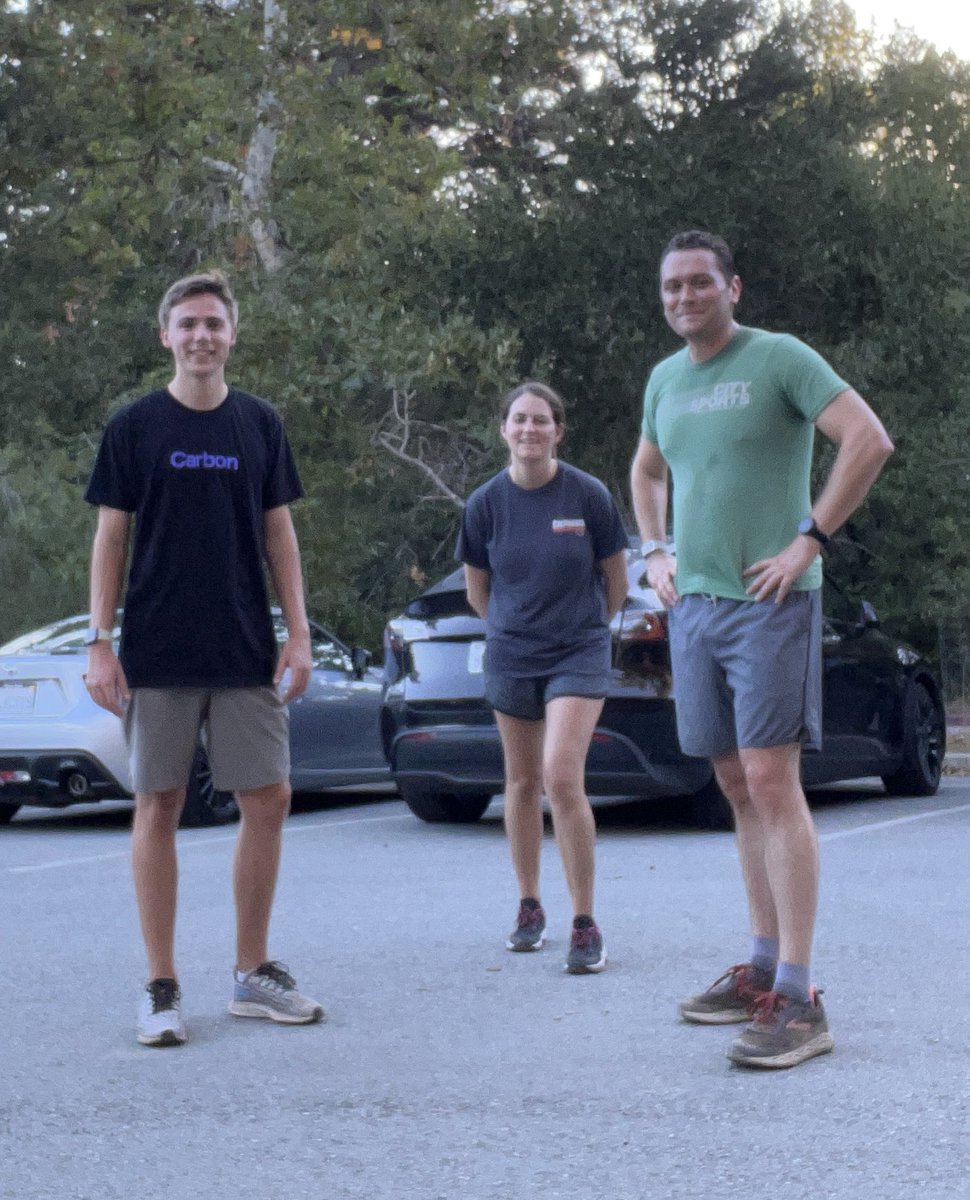 Excellent sunrise run at Edgewood!! #PRrun <a href="/Carbon/">Carbon</a>