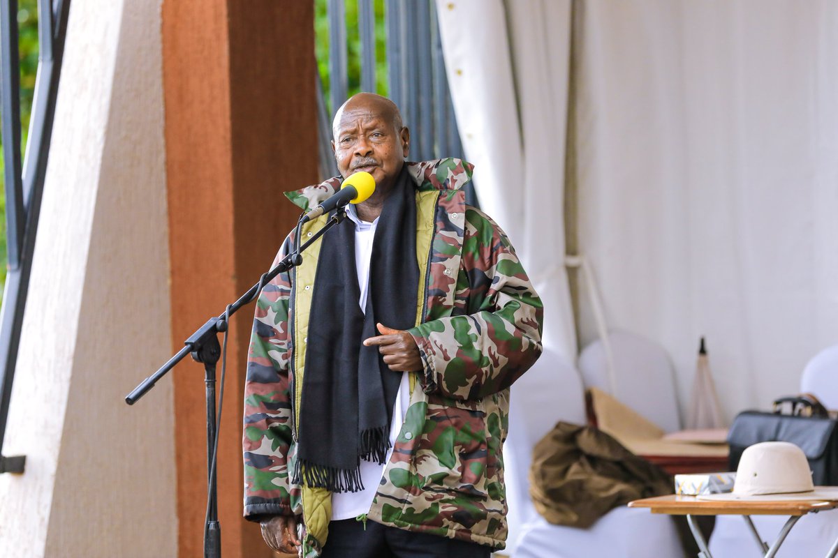 SkyzHotel's tweet photo. His Excellency President @KagutaMuseveni congratulated @patrickbitature on his strength &amp; resilience. A good example of rising above challenges to build something great. 

#SkyzHotelAt5 #SkyzPresidentialVisit https://t.co/El33f2vyuN