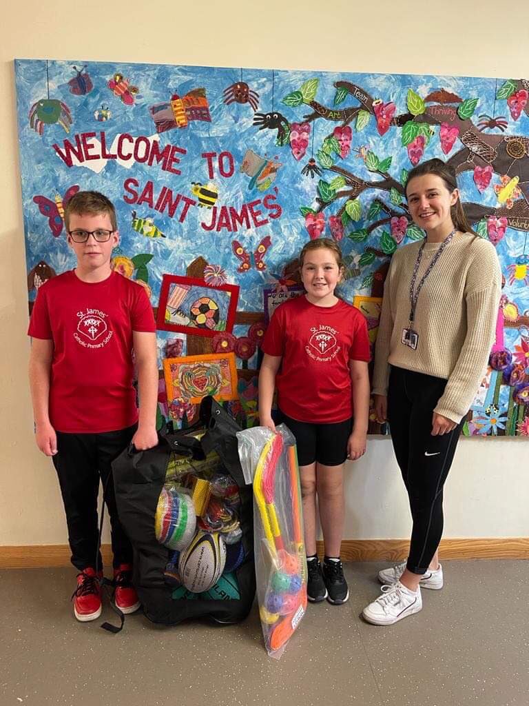 MoveWellFG's tweet photo. Equipment drop off yesterday at each of the partner schools involved in the @MoveWellFG project. We hope you enjoy using the physical activity equipment in PE, at breaktimes, &amp; after school!🌟🏒🎾 @StJamesSkem @DelphSide @MoorsideCP @SkemBishopM @StThomasMartyr @WestLancsSP https://t.co/txRMKPvbOS