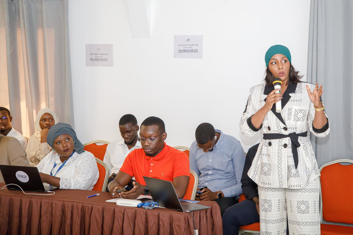 SN_Numerique's tweet photo. Partenariat acté entre Sénégal Numérique SA et @opticsn. L’objectif de ce protocole d’accord pour la société nationale est d’impliquer davantage le secteur privé national dans la stratégie de développement de l’économie du digital. https://t.co/zyE5Yq2zNE