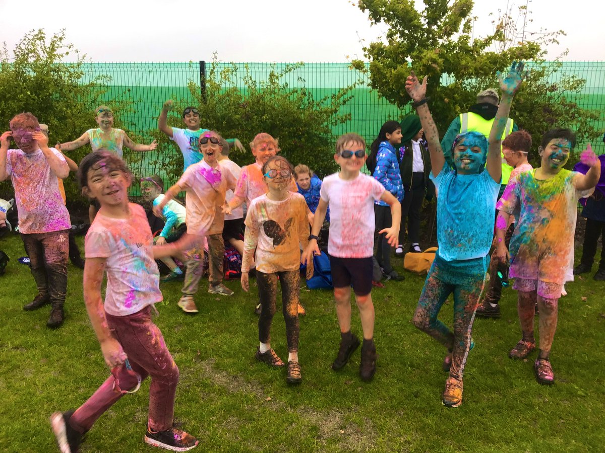 #ColourRun! @GreenRidgeR2 @reach2trust @11BEFORE11