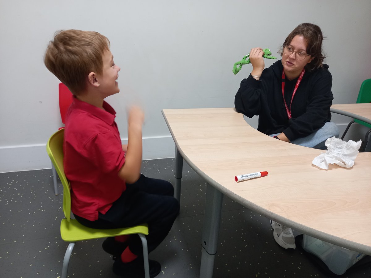 CherryGdnSchool's tweet photo. Thanks to Jack, our Reading lead, we can now implement Phonics sessions for every child across the school. Some of our groups love daily #FredTalks🐸(not to be confused with 
@TEDTalks) where we can practice using all the new sounds we learn!
@RuthMiskinEdu

 #EveryChildAReader https://t.co/ae7nqMrldZ