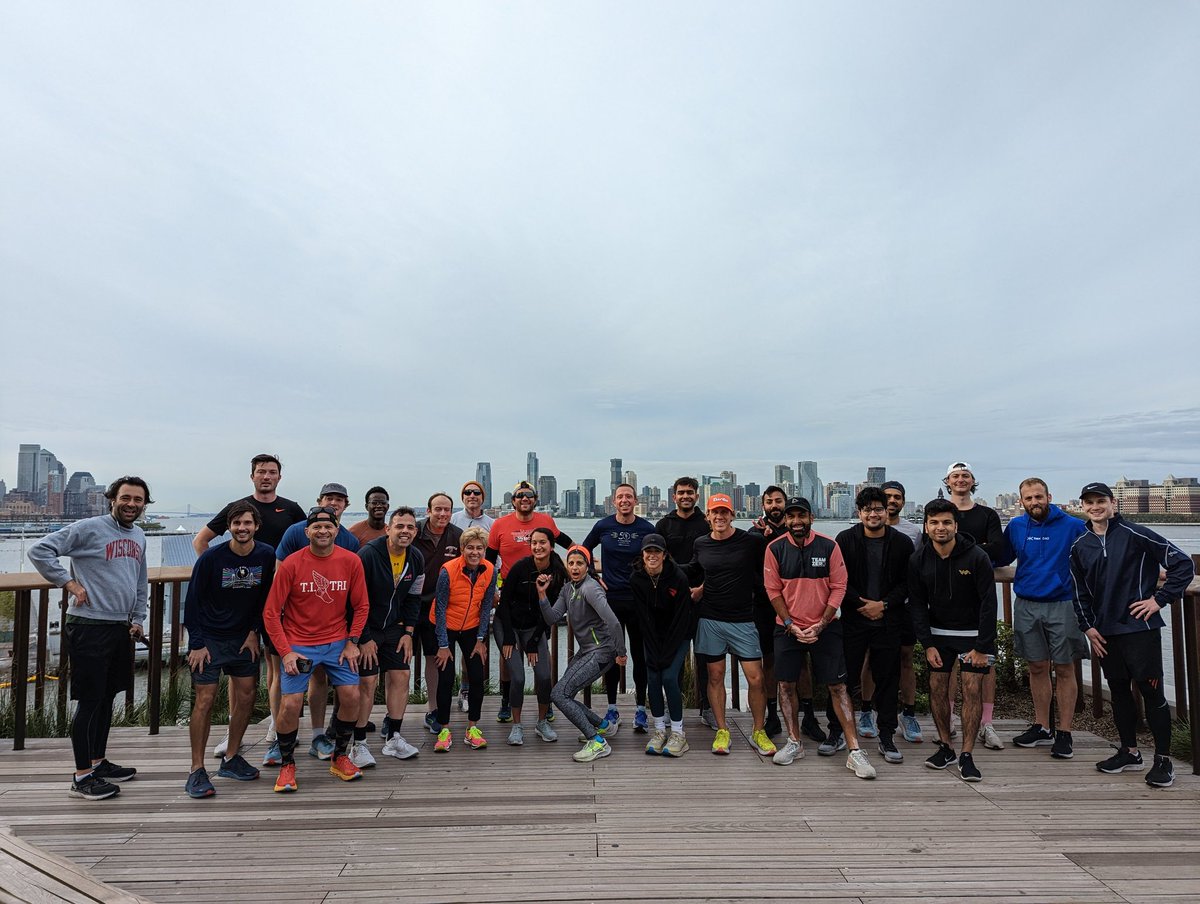nihalmehta's tweet photo. it blows my mind what we've built @PitchandrunNYC 🤯

it's not only a great way to get in shape, but to jam on ideas, business, and life in general, while creating and growing new friendships. 

this is the epic crew from this morning. come join us every M/F 9a @ChelseaPiersNYC! https://t.co/Dr93dYBgkX