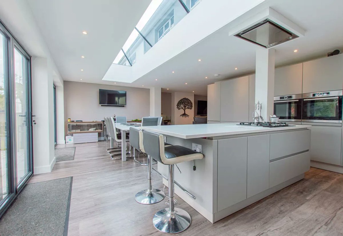 Sheppards Estate Agent tweet media