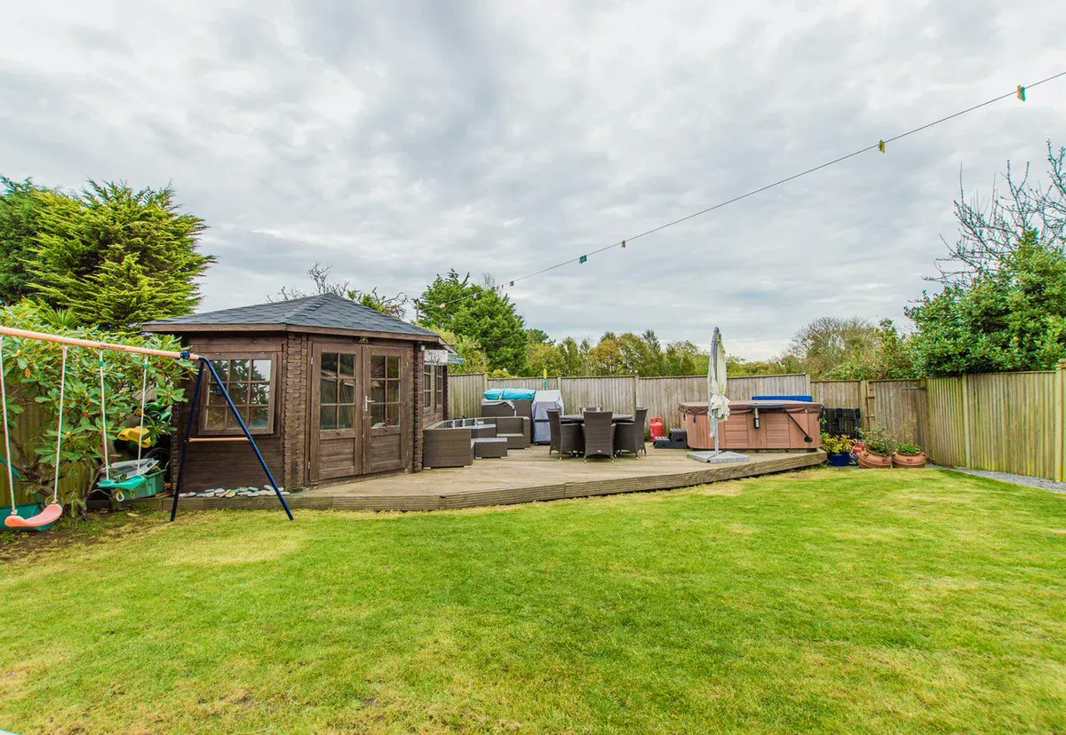 Sheppards Estate Agent tweet media