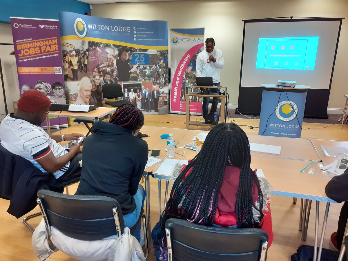 wittonlodge's tweet photo. Young budding songwriters learning how to write songs at our latest #TrackFriday music event right now at Perry Common Community Hall @BhamCityCouncil @urbandevotion @TAWSociety https://t.co/w0U5MPfo7y