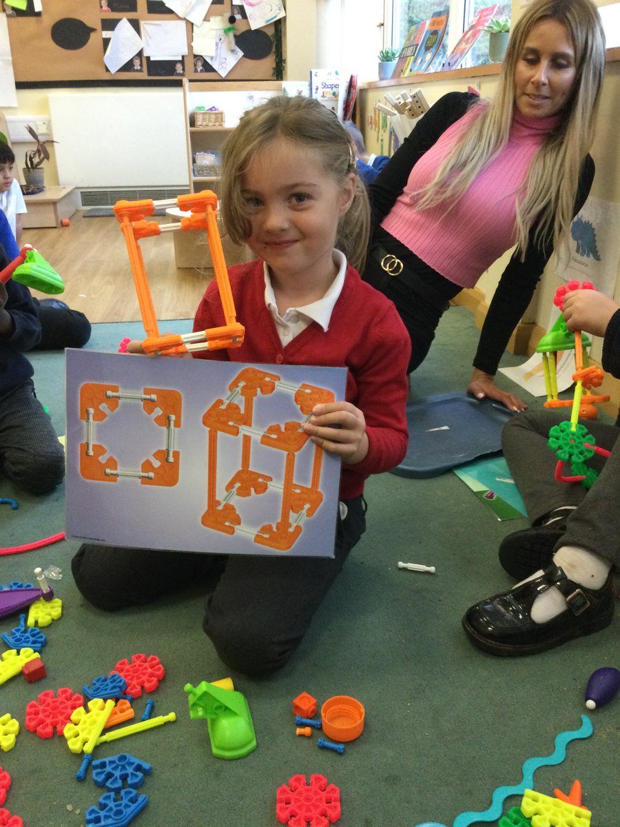 TownfieldF2_IM's tweet photo. We enjoyed following the diagrams to make the models. We also had fun making our own creations. https://t.co/iXTI6sLi5k