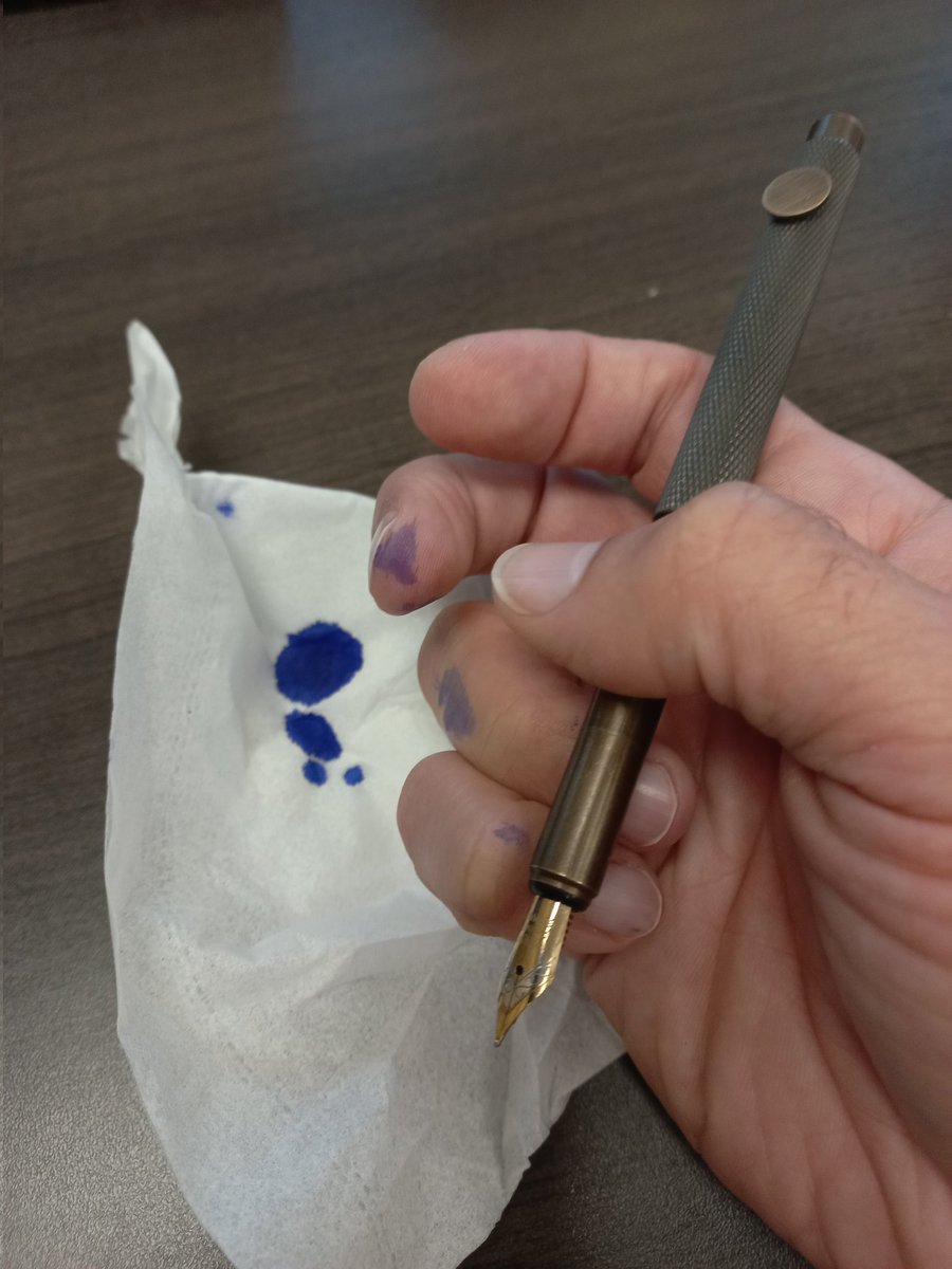 Why yes, I #amwriting with a fountain pen for the first time. What gave me away?