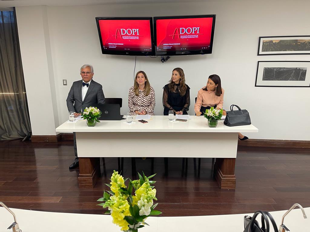 ADOPI_DR's tweet photo. Con entusiasmo celebramos nuestra asamblea ordinaria y eleccionaria. Gracias a nuestra membresía por su apoyo. Felicidades a la directiva saliente por su gestión 2020-2022 y éxitos para la nueva directiva 2022-2024. https://t.co/nIH40Ozs2Y