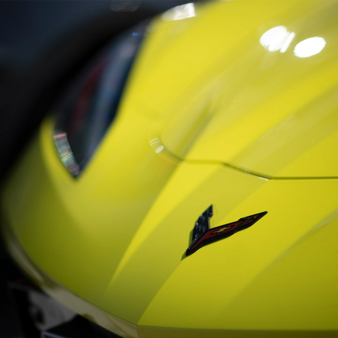 Why subtle when you can be bold? The design of the #CorvetteStingray is unmistakable.​

<a href="/olivergavin/">Oliver Gavin</a> <a href="/OGDriving/">Oliver Gavin Driving Academy</a> <a href="/AlokPaleri/">Alok Paleri</a> 
#Chevrolet #Corvette  ​
​--​​
Chevrolet Corvette Stingray 6.2L V8 - Fuel consumption combined (l/100 km): 12.1 . CO2 emissions combined (g/km): 277.