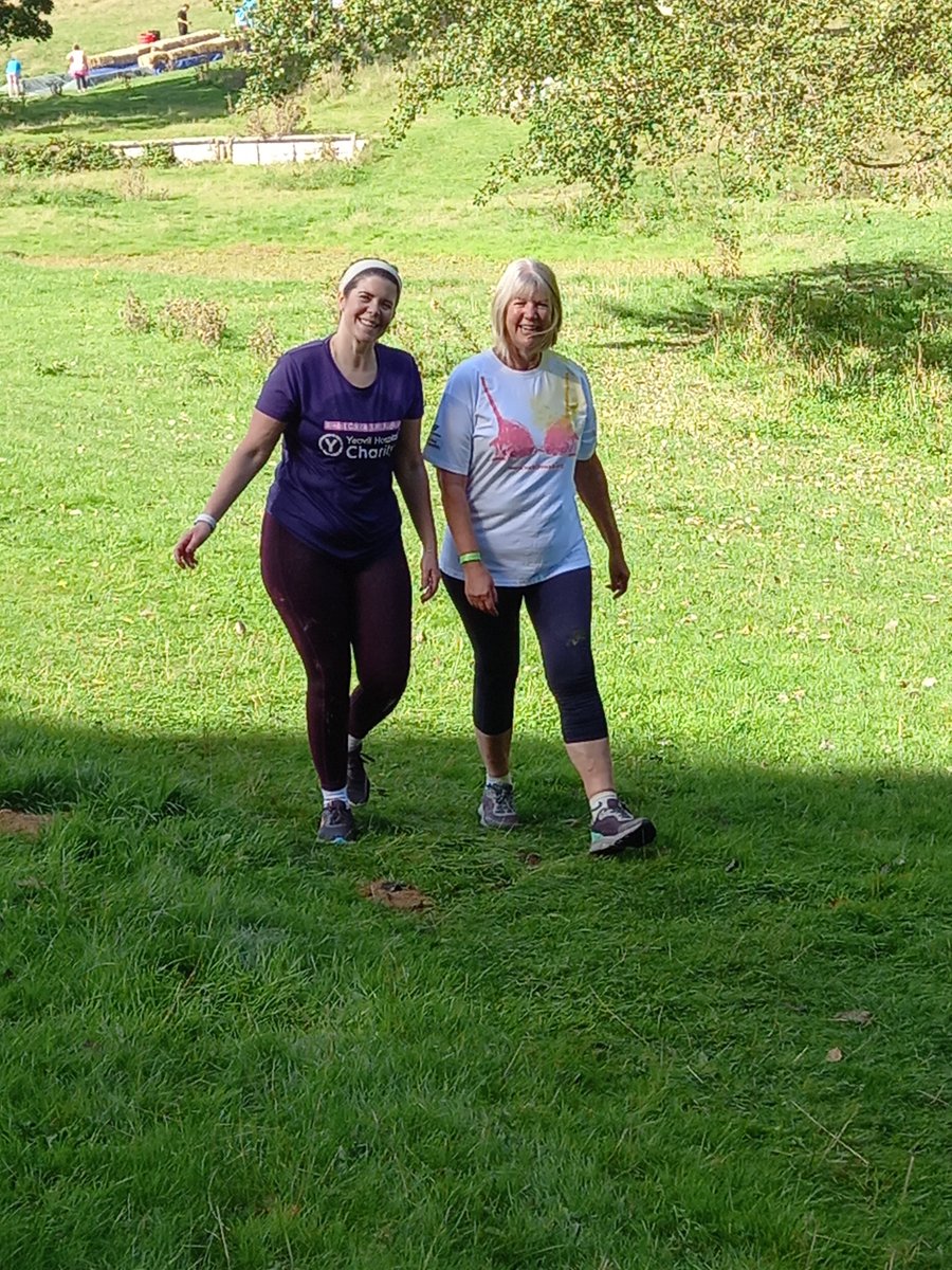 YHCharity's tweet photo. Photos of our Fun 5k are now available to view on our Facebook page, be sure to check them out!! #Fun5k #picoftheday #photooftheday #familyfun #familytime #bubbles #inflatablefun #waterslide #workout #fitness https://t.co/3pw2zfIQQK