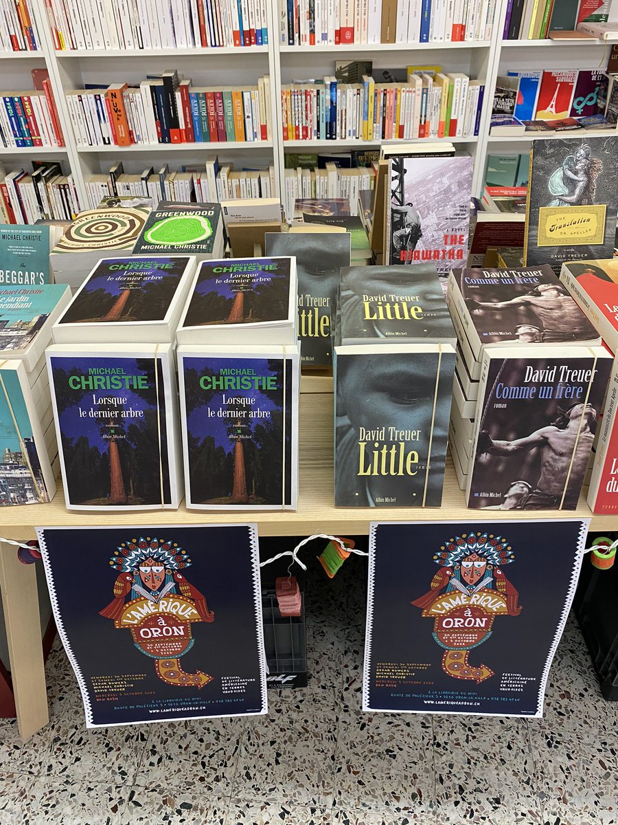 Les livres sont prêts et les auteurs Michael Christie et David Treuer se baladent à Oron. Rendez-vous à 19h à la Librairie du Midi pour l’ouverture du festival, après l’apéro