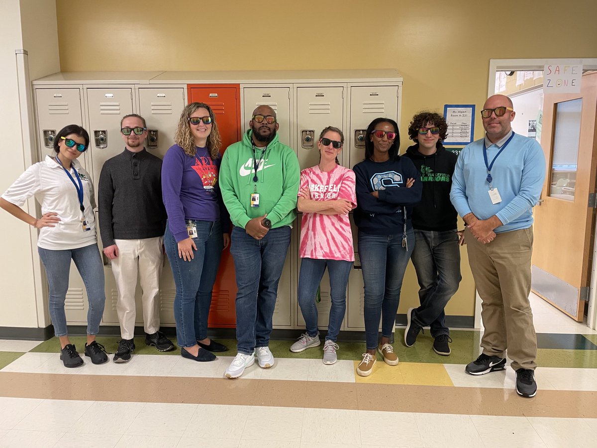 RT <a target='_blank' href='http://twitter.com/mathwmrc'>@mathwmrc</a>: Coolest department around if you ask me…thanks for the shades ⁦<a target='_blank' href='http://twitter.com/wakefieldptsa'>@wakefieldptsa</a>⁩ <a target='_blank' href='https://t.co/P9AwE6IsMD'>https://t.co/P9AwE6IsMD</a>