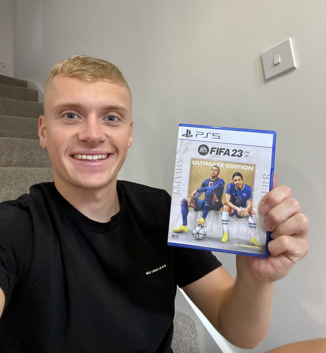 BSmith_Esports's tweet photo. My last #FIFA23 giveaway.. 

LIKE this post for your chance to win ❤️

*Must be following me too* https://t.co/1cUo5NJsV7