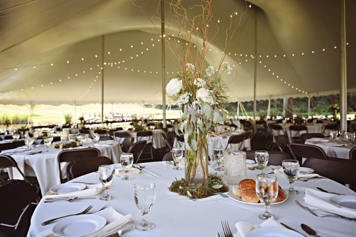 Flower Story Time! 

"Max and Sami's joy was felt by everyone on their wedding day I think they smiled every minute. Surrounded by family and life long friends it was a true celebration of their love..."

Shop their flowers and view their full story here
bit.ly/3BVkTpe