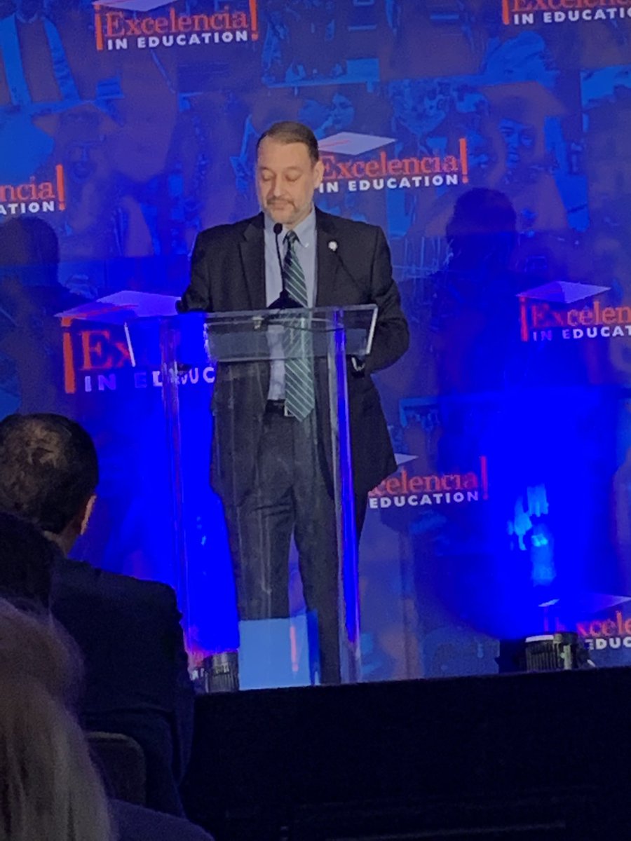 Congratulations to Pres. William Serrata and the entire EPCC community on earning Recertification via the Seal of Excelencia.  Your leadership continues to make a difference. @ACTEquity <a href="/EdExcelencia/">EdExcelencia.org</a> <a href="/EPCCFoundation/">EPCC Foundation</a>