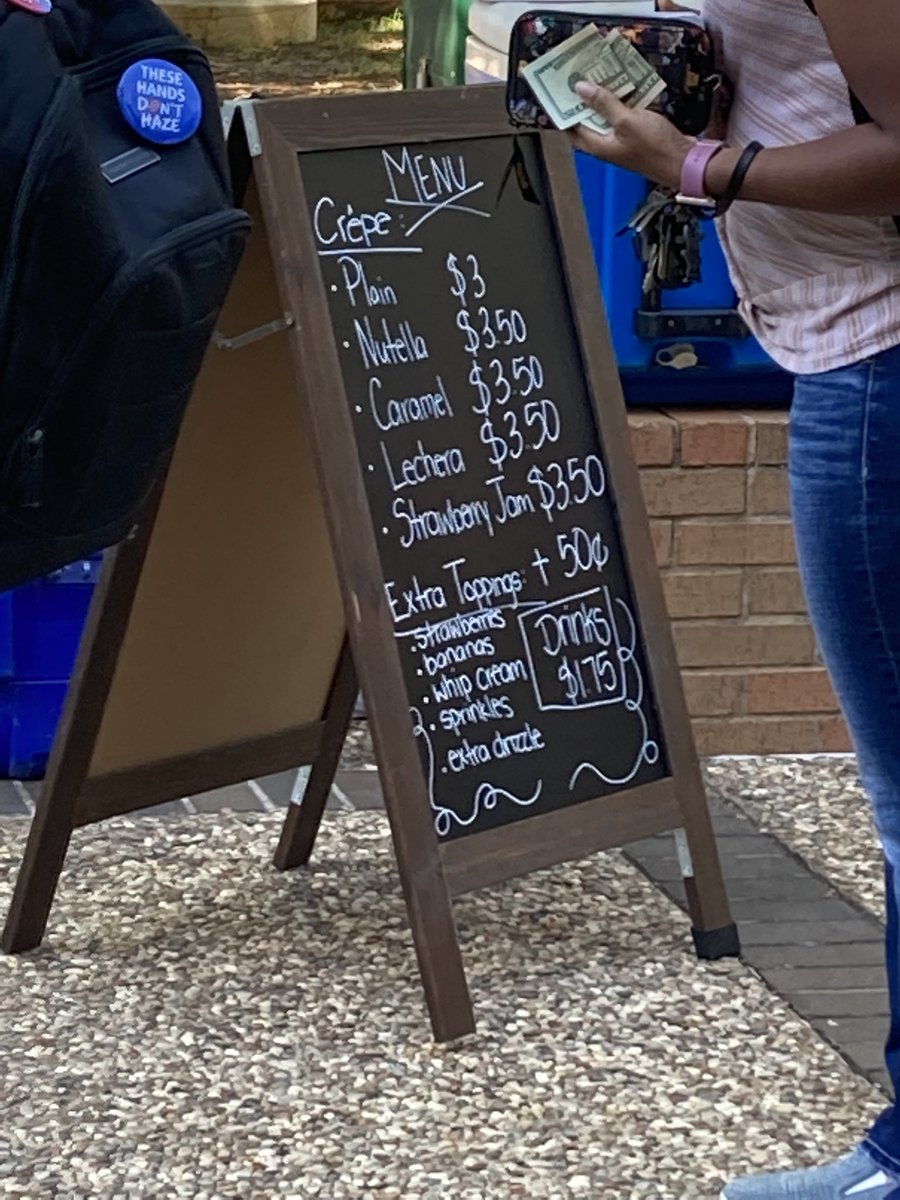FreeFoodatUTA's tweet photo. Crepe sale on the Library mall! ππ₯πππ
#foodsale #studentsubmission #mavup https://t.co/InIBbxdB7A