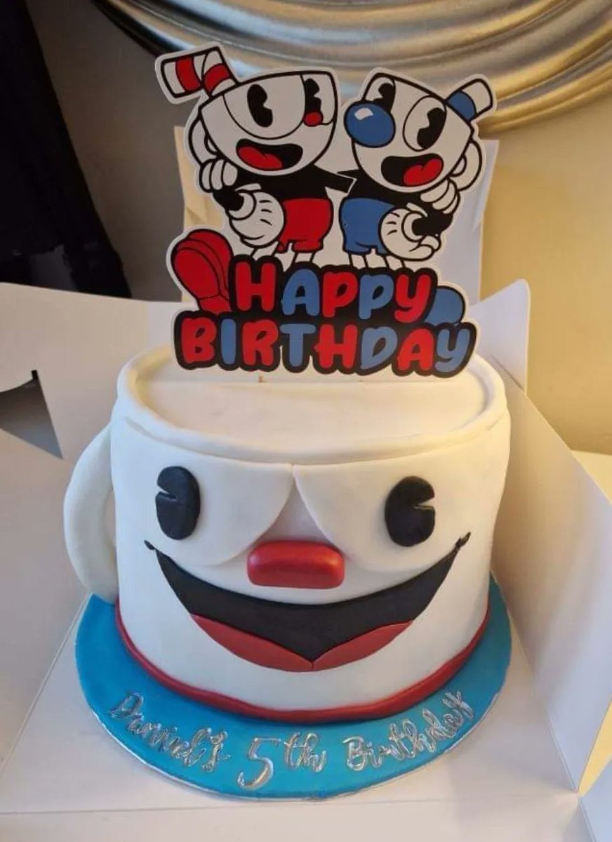 LoveenBakery's tweet photo. Cuphead birthday cake to celebrate Daniel turning 5!
Four layer chocolate biscuit cake 
#cuphead #cupheadcake #cupheadbirthdaycake #cupheadbdaycake #5thbirthdaycake #5thbirthday #5thbdaycake #chocolatebiscuitcake #chocbiscuitcake #homebaking #dublincakes #shopsmall #supportlocal https://t.co/FfbCLrP2C8
