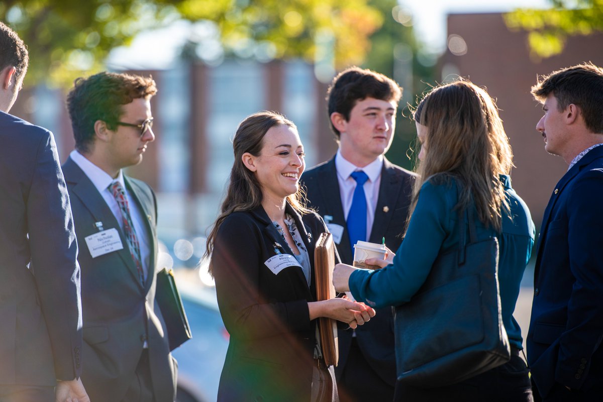 MissouriSandT's tweet photo. 440 employers, hundreds of interviews and thousands of connections. Which offer will you accept? 💼
#FallCareerFair #MinerPride https://t.co/DUzbGK39At