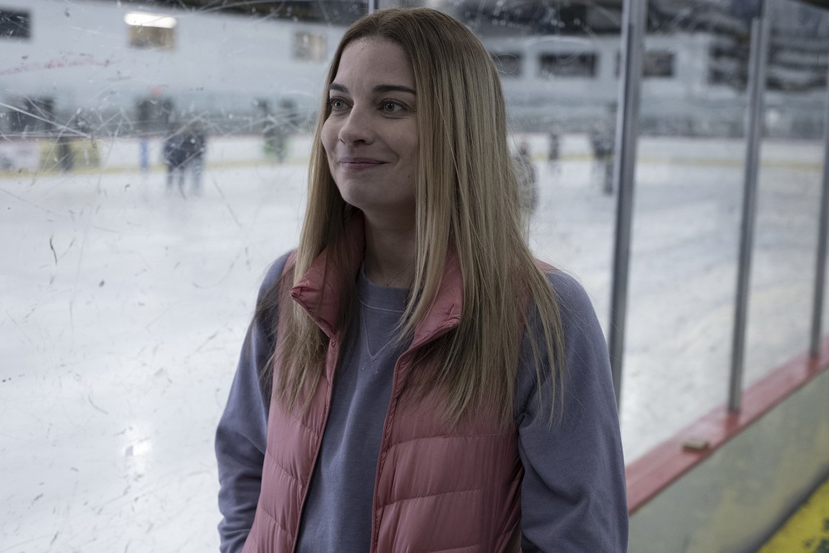 There's nothing a little trip to the ice rink can't fix. 

A new #KevinCanFHimself premieres tomorrow at 9pm on <a href="/AMC_TV/">AMC TV</a>.