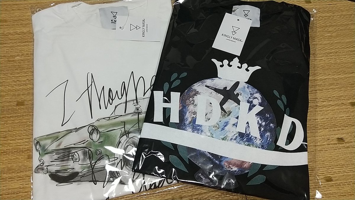 m_io99aio's tweet photo. 届いたよー♡
デザイン可愛くていい感じ👍
ダボッとTシャツは着ないタイプだからどうやって着こなそうか考えてる😂
#本渡楓
#HDKD
#キングリーマスク https://t.co/kvp9oOYhRS