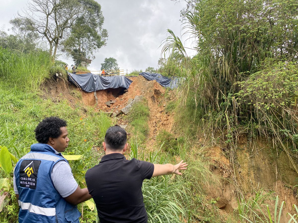 📢| En Medellín tenemos vigentes dos Urgencias Manifiesta (UM), estás nos permiten atender de manera prioritaria algunos puntos críticos de la ciudad: 

👉 San Antonio de Prado (3 puntos)
👉 La Palmera 
👉 Palos Verdes 
👉 Las Palmas 
👉 Villatina 
👉 El Faro 

🧵👇