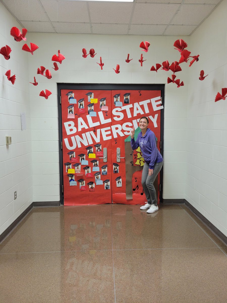SLPaly's tweet photo. My vote for best college go week door decorations is twitterless Amy Noble's room! All the little cardinals in the air got me. Miss and love BSU ❤️ CHIRP CHIRP #bendavisngc @BenDavisNGC @ballstatetc @BallState https://t.co/02nJeuPRgS