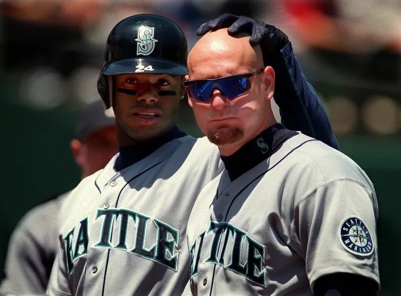 RealRobThomas's tweet photo. ☝️ more @Mariners to end this drought!!! https://t.co/nw9RzG9wfv
