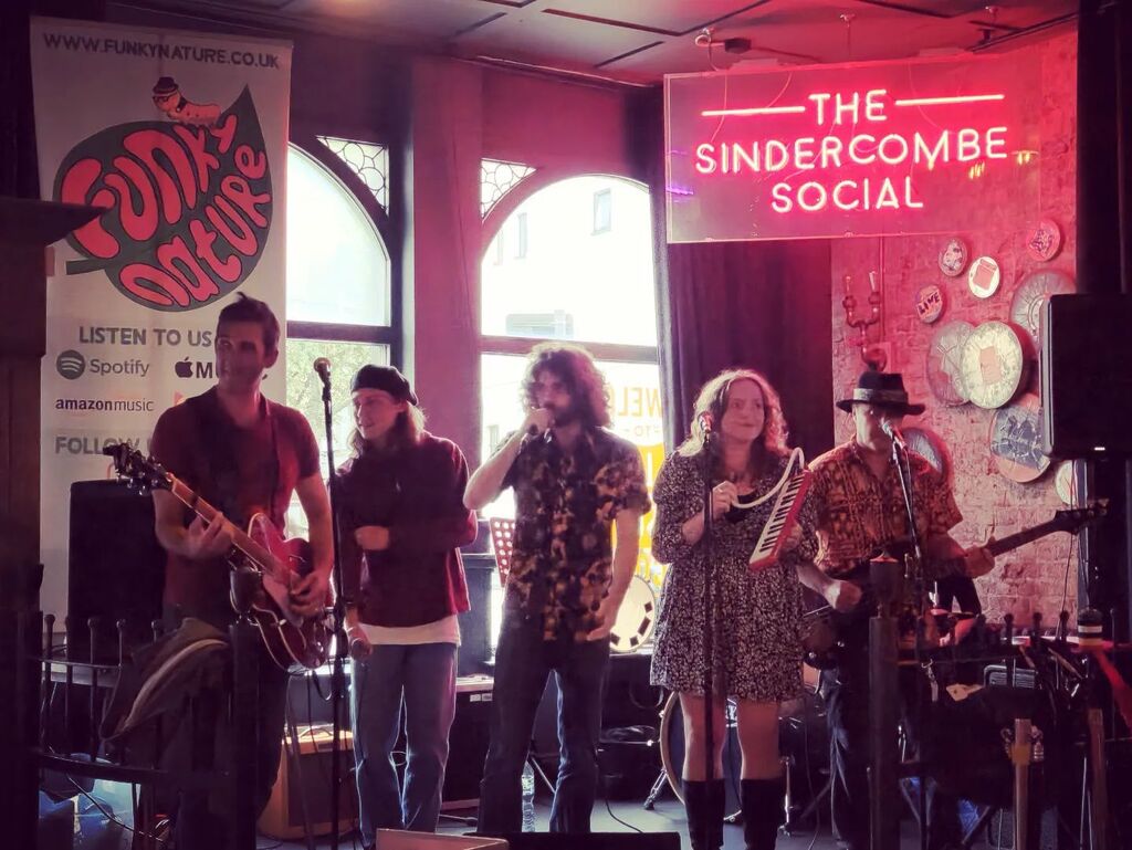 Funky Nature tweet media