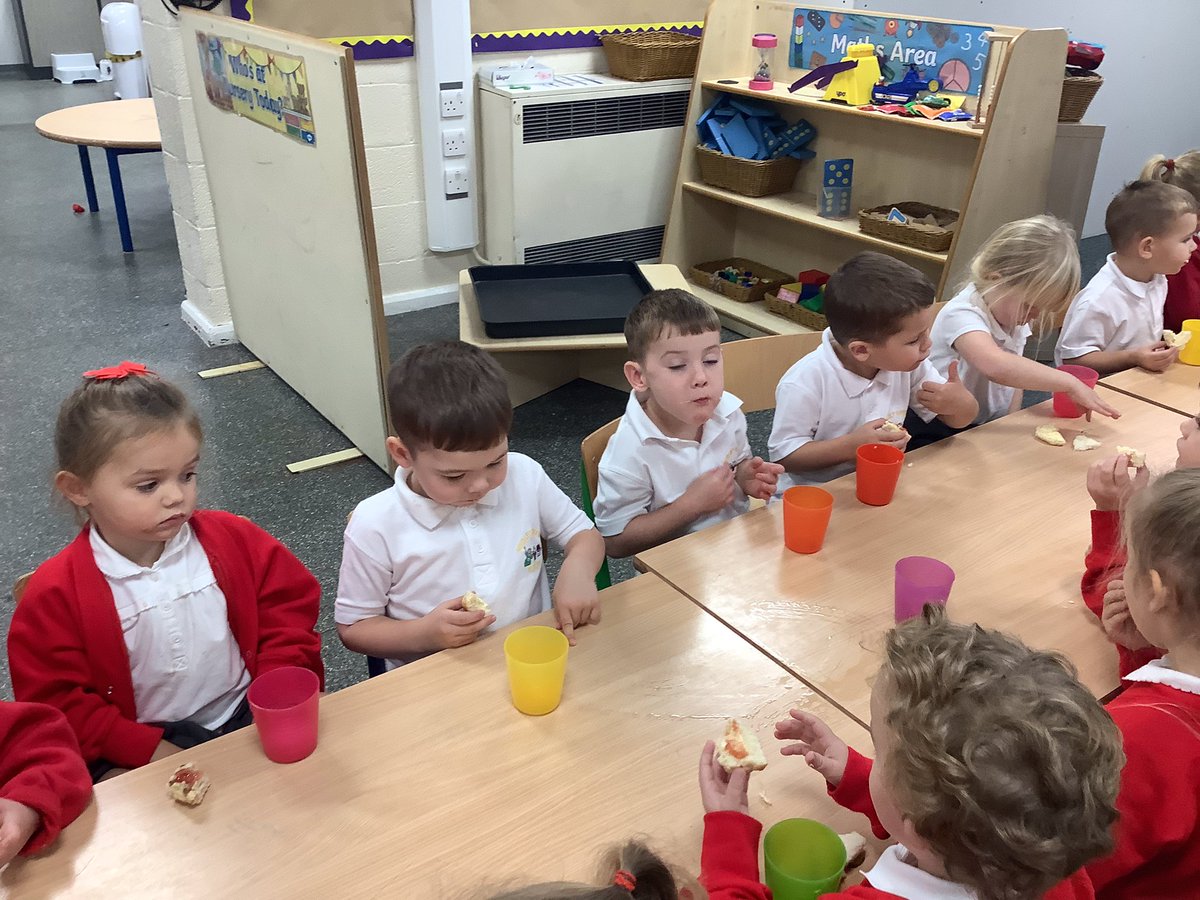 HgcpNursery's tweet photo. Nursery enjoyed preparing and eating an afternoon tea for #BritishFoodFortnight @HGCPSCHOOL @LoveBritishFood #cucumbersandwiches #scones #jam #cream #decafftea #EYFS #tryingnewthings https://t.co/fwqu2RjB4D