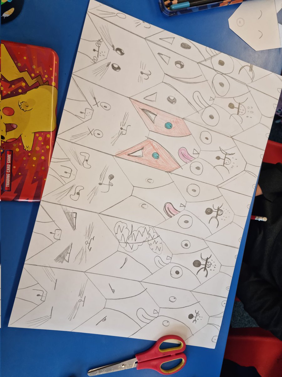 Miss__Hamilton's tweet photo. Take a look at these fantastic tessellations made by Primary 4a for #MathsWeekScot this week! #welovemaths @edcnumeracy @MossheadPS https://t.co/ozeaoQOSh7