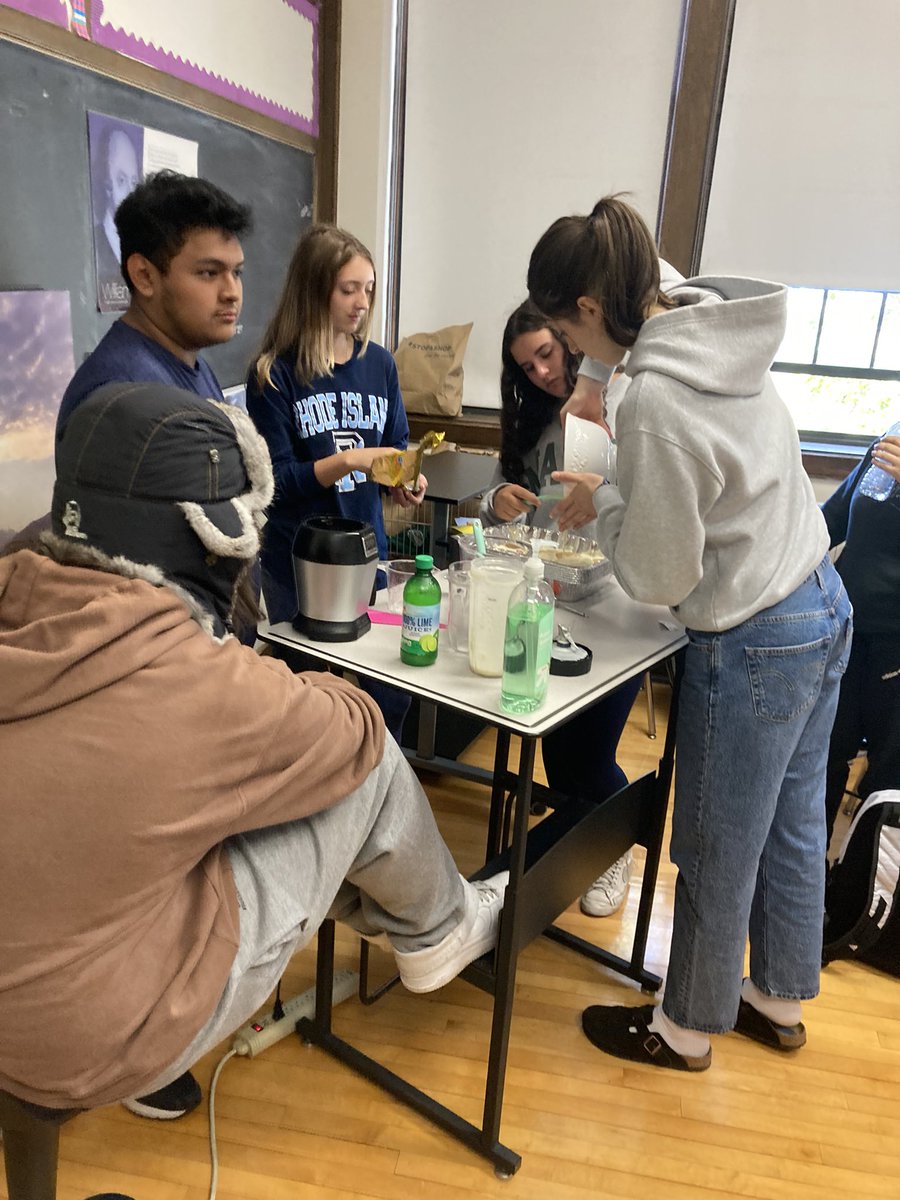 D Castellano tweet media