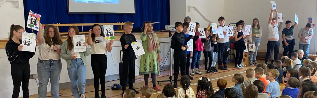 BankheadPrimary's tweet photo. What is in the box?! 📦
We shared our responsive learning from today at assembly!
What creative children we have 👏🏼⭐️
#responsivelearning
@EducationSLC https://t.co/krvdC09j9W