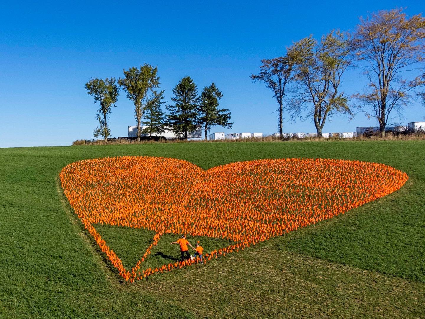 len wagg on Twitter "A mother and daughter step inside the heart to