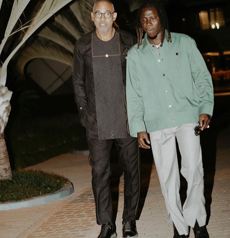 QwejooModesty's tweet photo. Black Diamond 💎 @stonebwoy 
#GIDIGBA https://t.co/FiLTgYrBKQ