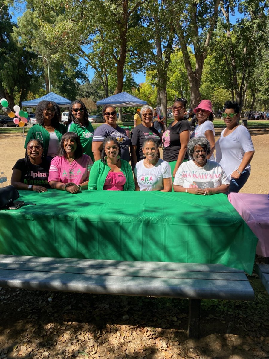 EtaGammaOmega's tweet photo. Sacramento AKAs and Elk Grove AKAs celebrate sisterhood at the Alpha picnic. 💕💚🖤💛
#AKASisterhood
#AKA1908
#HGO
#AKAFWR
#PhirstPhamily https://t.co/CDG1XUrWBU