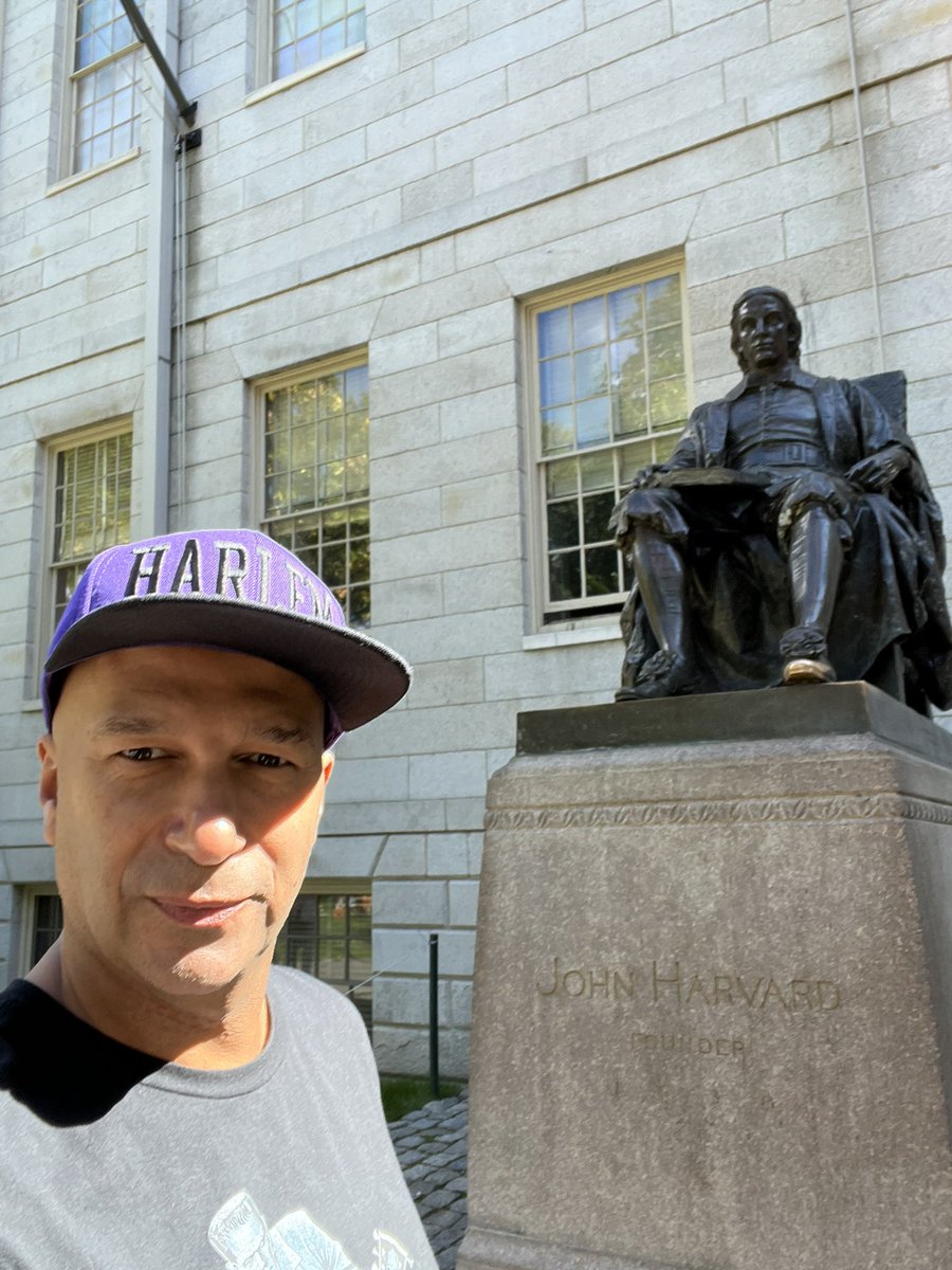tmorello's tweet photo. Kicking it with John Harvard at my alma mater. https://t.co/flK0DO9wV3