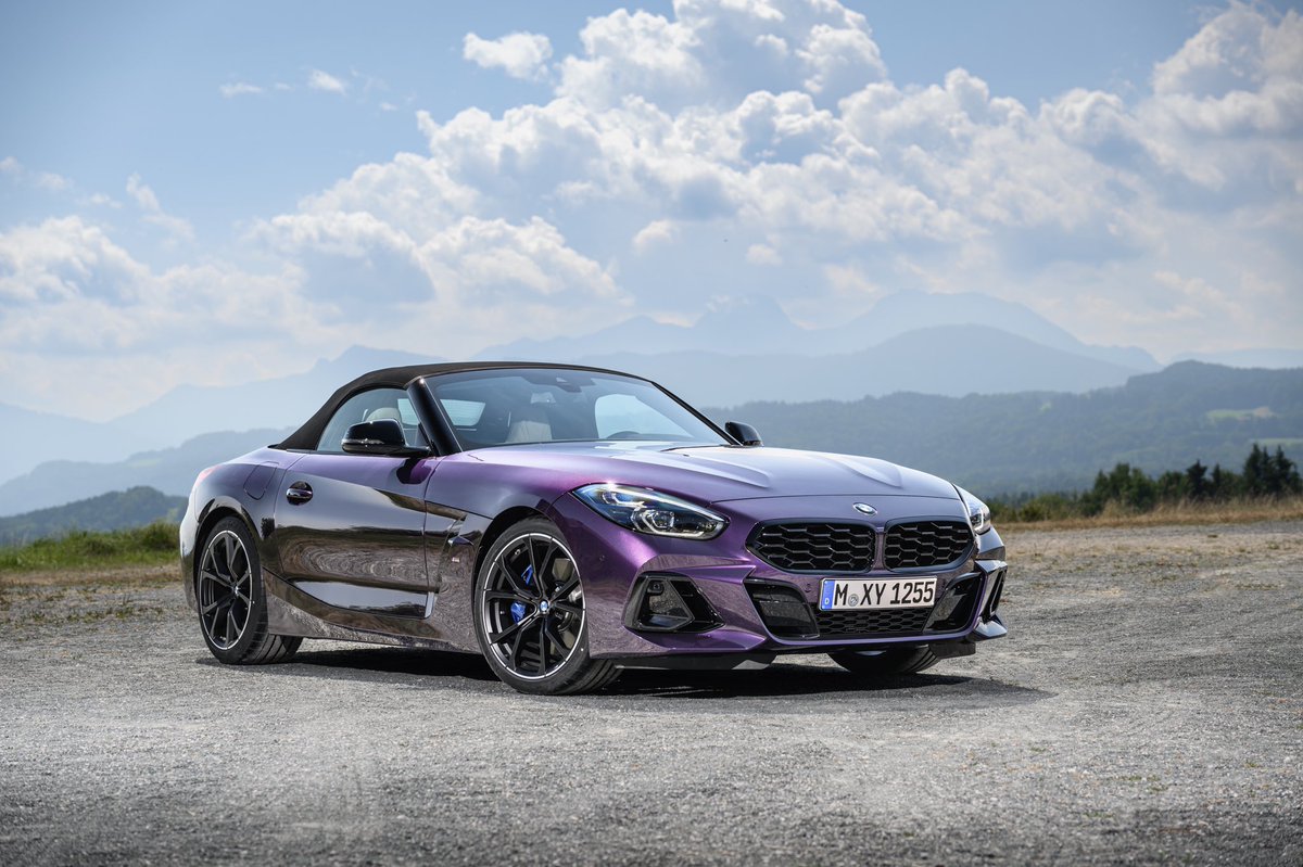 EscapeAutoMx's tweet photo. Agilidad y excelencia dinámica, llega el renovado @BMWMex Z4 con nuevos acabados, mejor equipamiento y ampliando gama de seguridad. 3 motorizaciones: 3.0 L, 340 HP y dos Motores más 2.0 L con 258 y 197 HP respectivamente. Todos con tecnología M TwinPower Turbo. ¿Les gusta? https://t.co/iAW9Bwh3T8